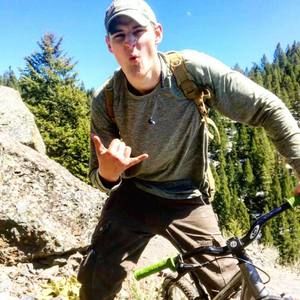 Meet your Posher, Dan